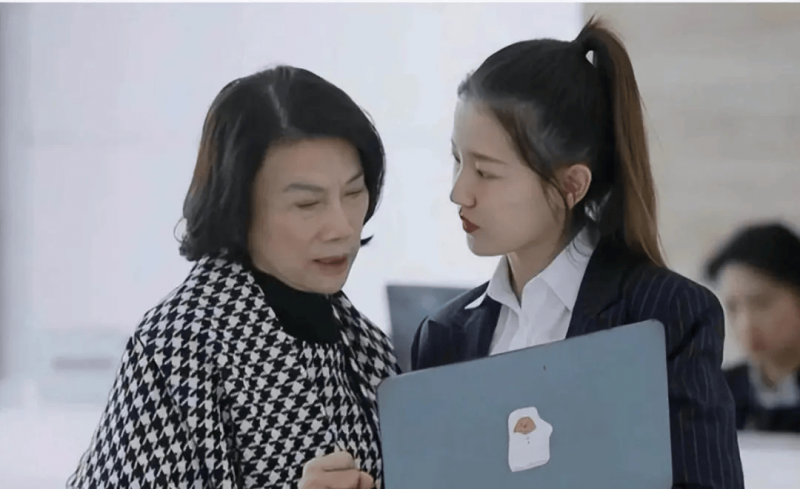 尬舞之后 郑州人民公园老年拉丁舞上场了
